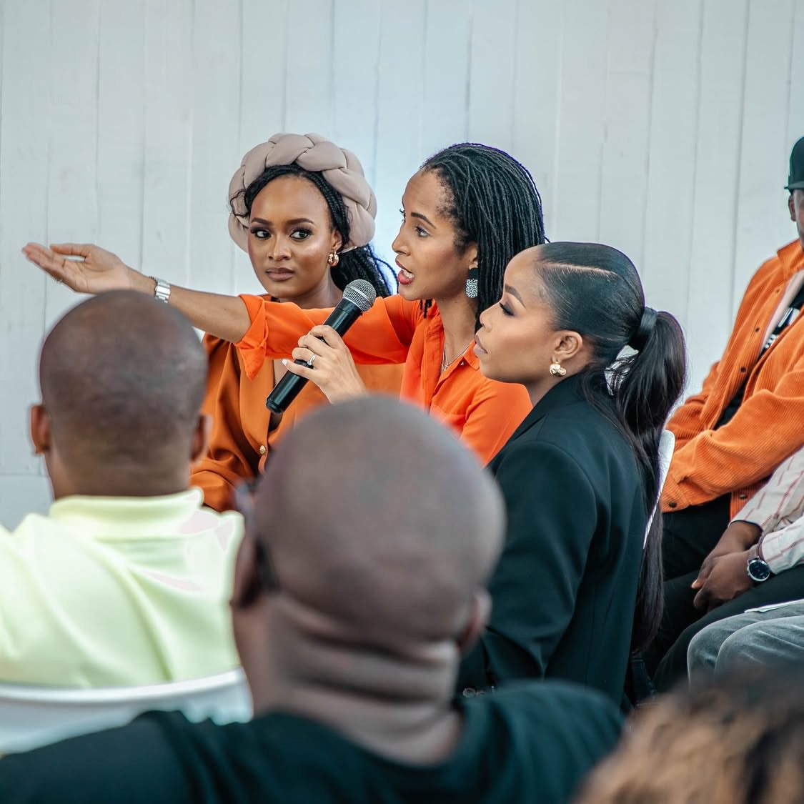 The Sales & Entrepreneurship Summit, and Resonate Hub+ Membership – Get Future Ready